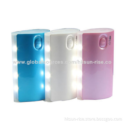 LED Flashlight Power Banks, 5V DC/1A Input, Sized 88*51*26mm